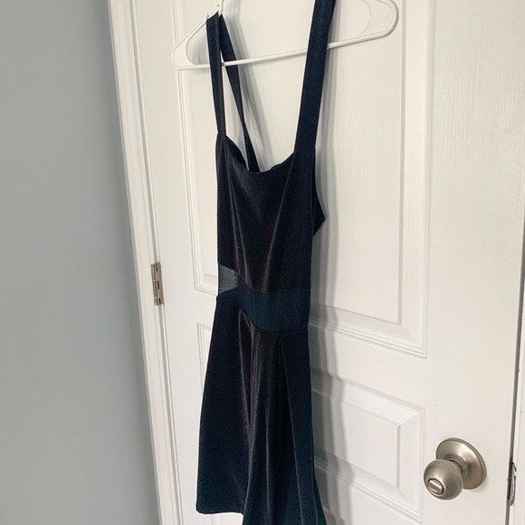 Forever 21 Crossback Mesh Panel A Line LBD - Picture 5 of 5